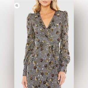 Gray Long Sleeve V Neck Midi Dress